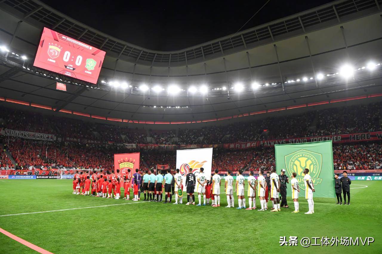 拜仁慕尼黑主场4比0大胜斯图加特 拜仁慕尼黑主场4比0大胜斯图加特