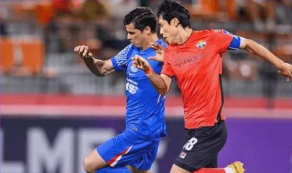 赛后突围战来临，华盛顿奇才围绕亚冠复出首秀，引发热议，轮换策略成焦点的简单介绍