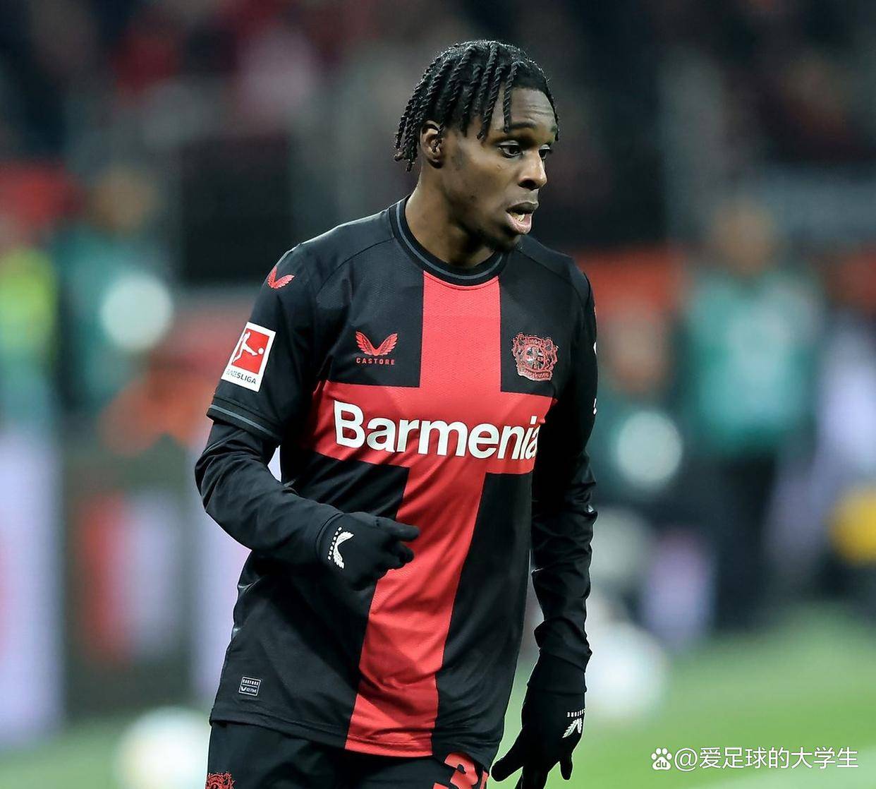  窗口期欧篮联焦点战；勒沃库森复出首秀；更衣室稳定；赛程密集仍需轮换