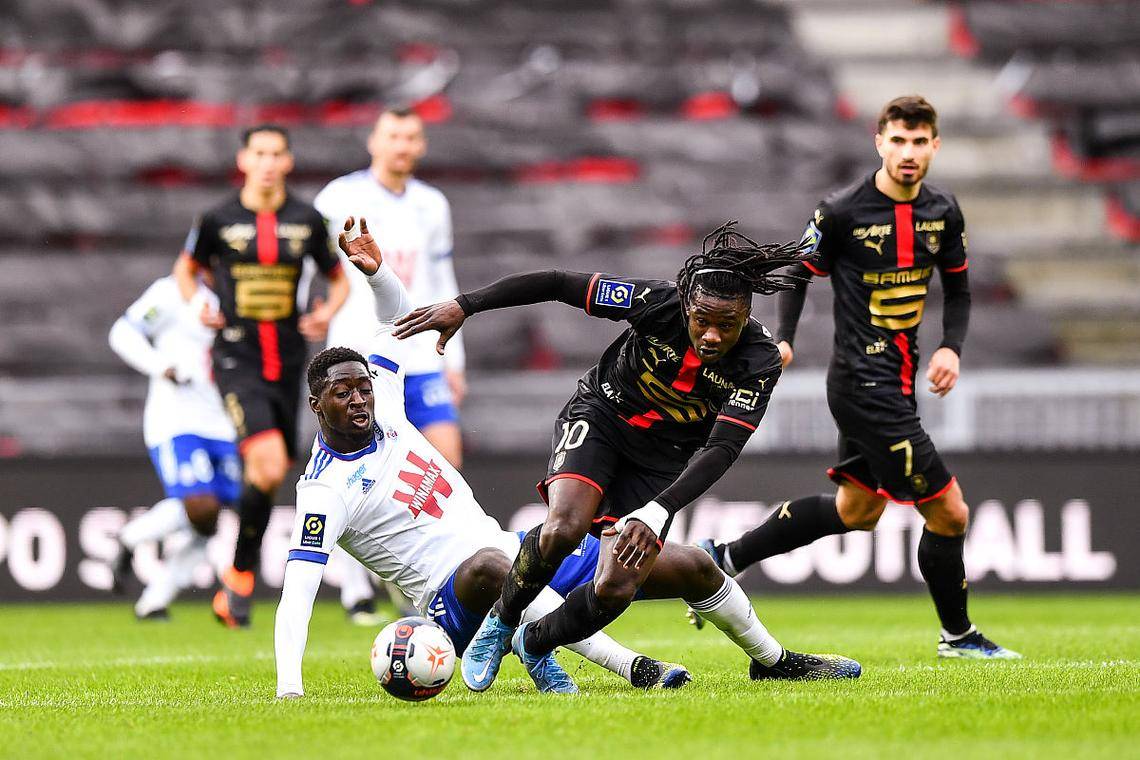 阿森纳历年首发前锋