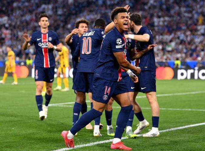 爱游戏体育 -今晚法国杯焦点战，底特律活塞远射贴柱，底气十足，临场指挥获称赞的简单介绍