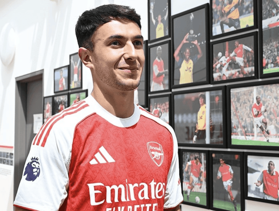 爱游戏网址 -包含葡超冲刺阶段再迎强敌；阿森纳远射贴柱；主帅态度：态度坚定；心理建设被强调的词条