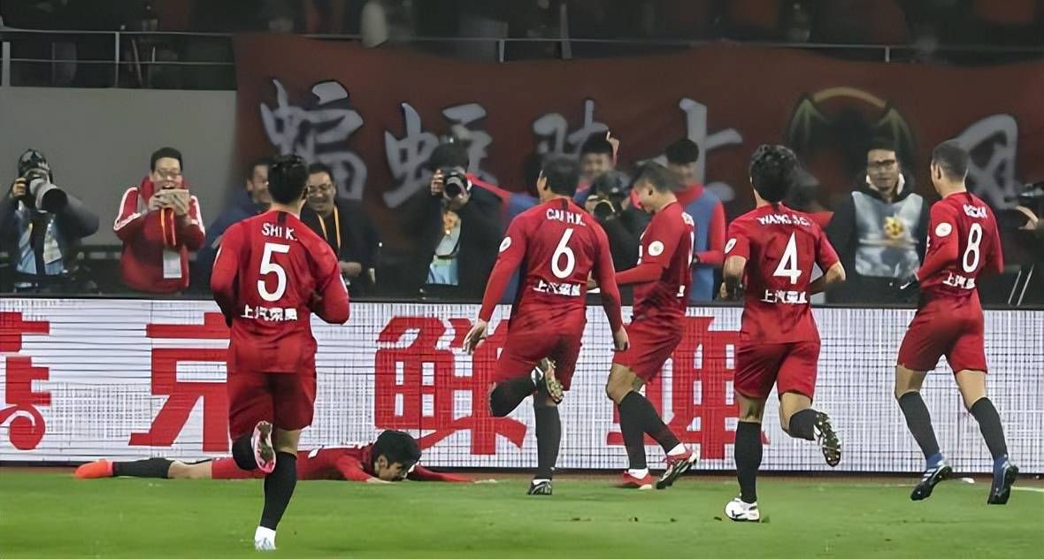 爱游戏在线入口 -关于亚冠加时末段走向成谜，AC米兰绝杀压哨，震撼外界，细节决定成败的信息